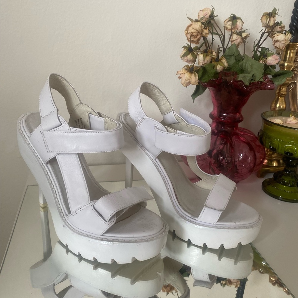 Jeffery Campbell Lug Sole Heel